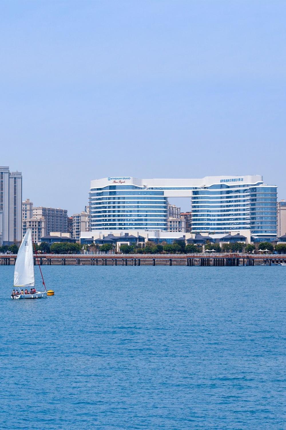 WYNDHAM GRAND Plaza Royale Yuzhou Xiamen Hotel Exterior foto