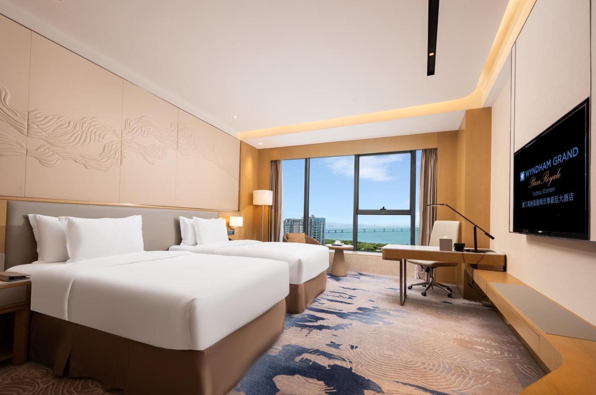 WYNDHAM GRAND Plaza Royale Yuzhou Xiamen Hotel Exterior foto