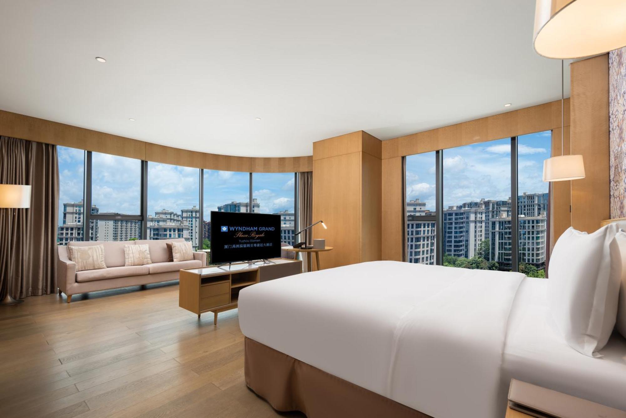 WYNDHAM GRAND Plaza Royale Yuzhou Xiamen Hotel Exterior foto