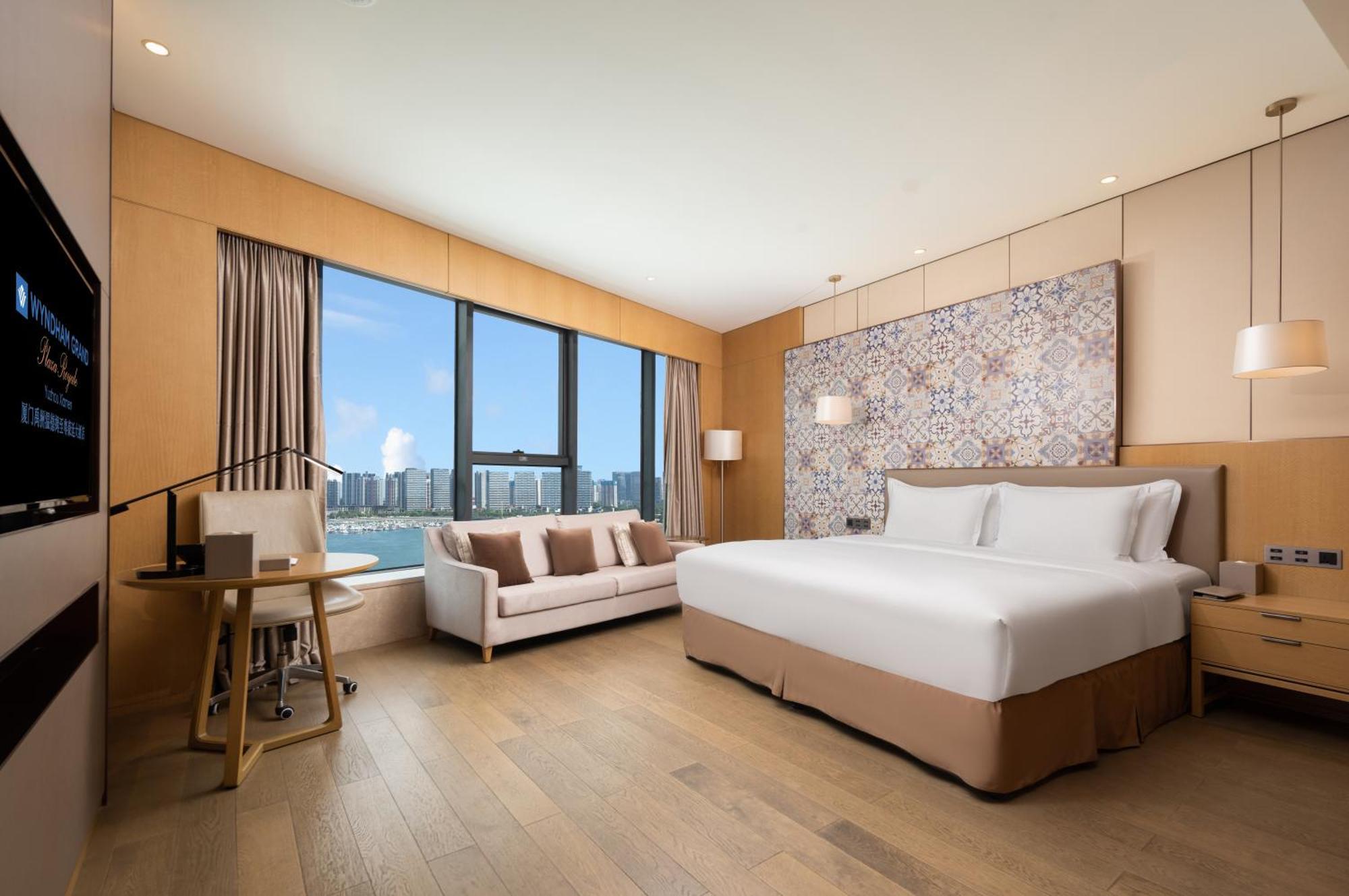 WYNDHAM GRAND Plaza Royale Yuzhou Xiamen Hotel Exterior foto