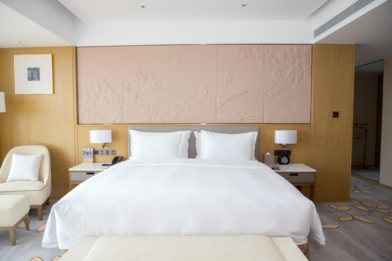 WYNDHAM GRAND Plaza Royale Yuzhou Xiamen Hotel Exterior foto